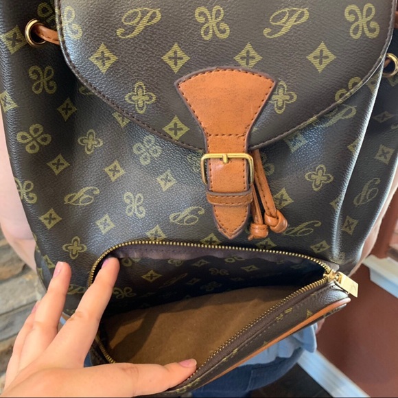 🎒MONOGRAM BACKPACK🎒 - Picture 4 of 4